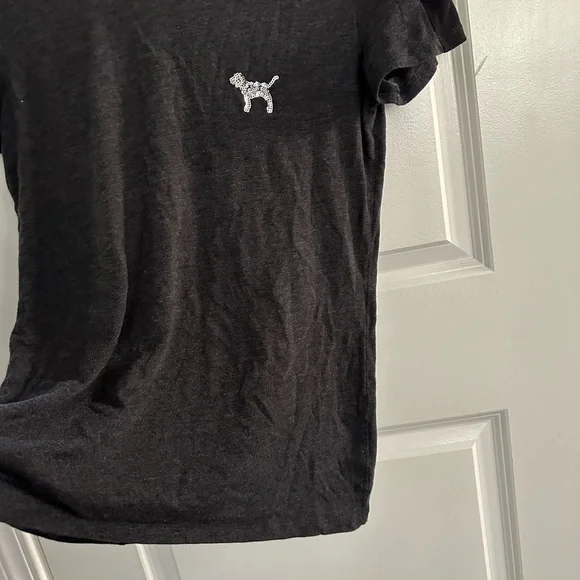PINK Victoria Secrets Grey/Blacj with Sequence Tshirt Size L - Picture 3 of 9